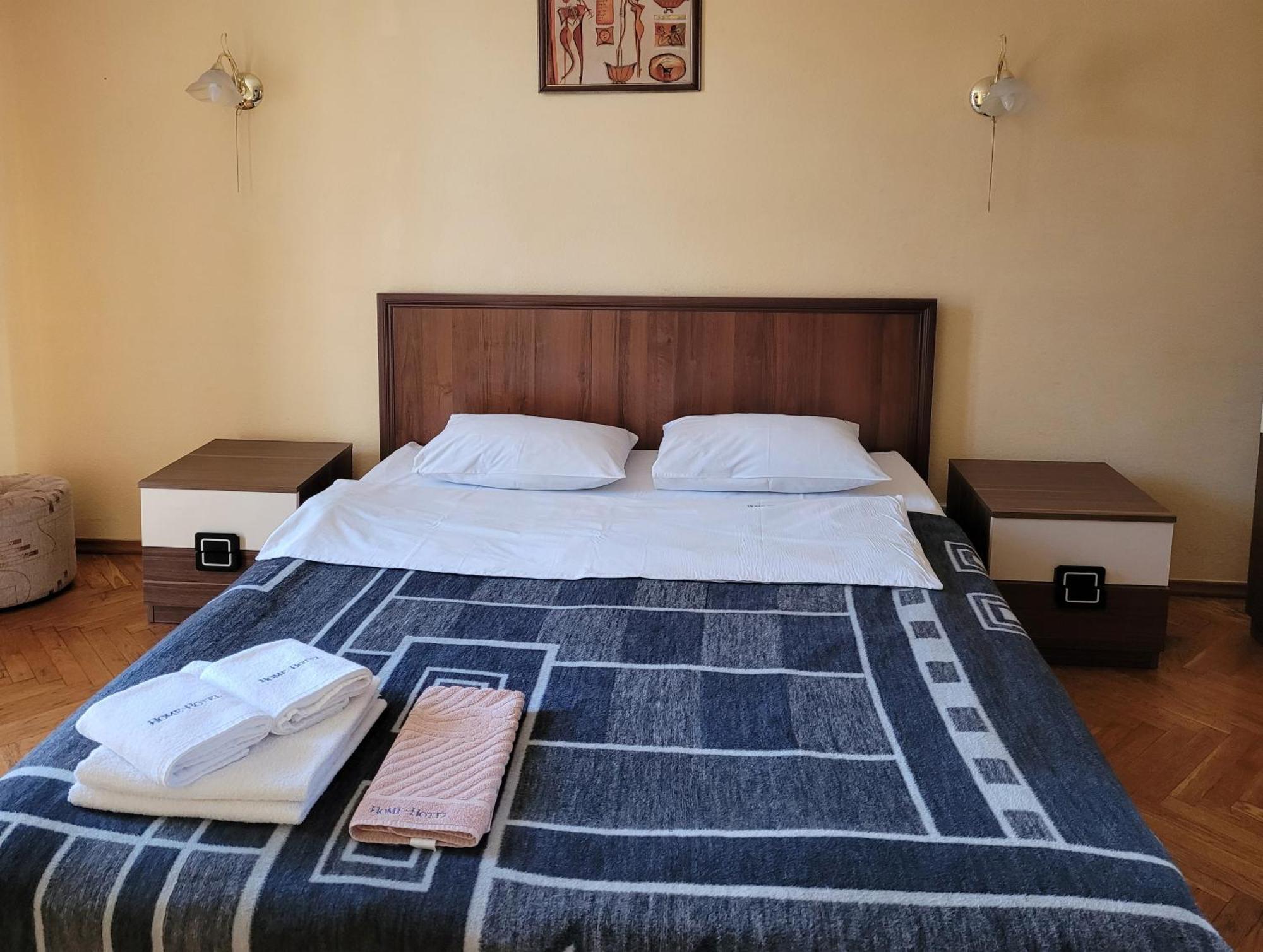 Home Hotel Apartments On Khreshchatyk Area Kiev Luaran gambar