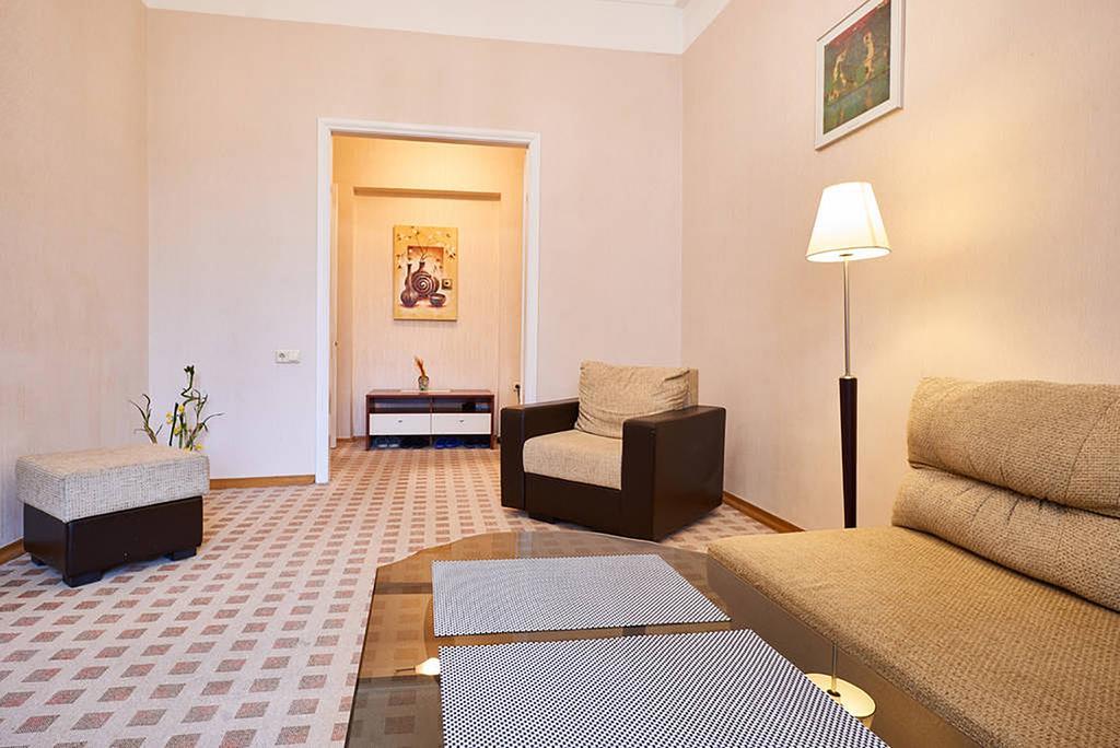 Home Hotel Apartments On Khreshchatyk Area Kiev Luaran gambar