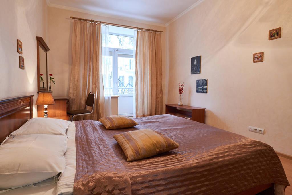Home Hotel Apartments On Khreshchatyk Area Kiev Luaran gambar