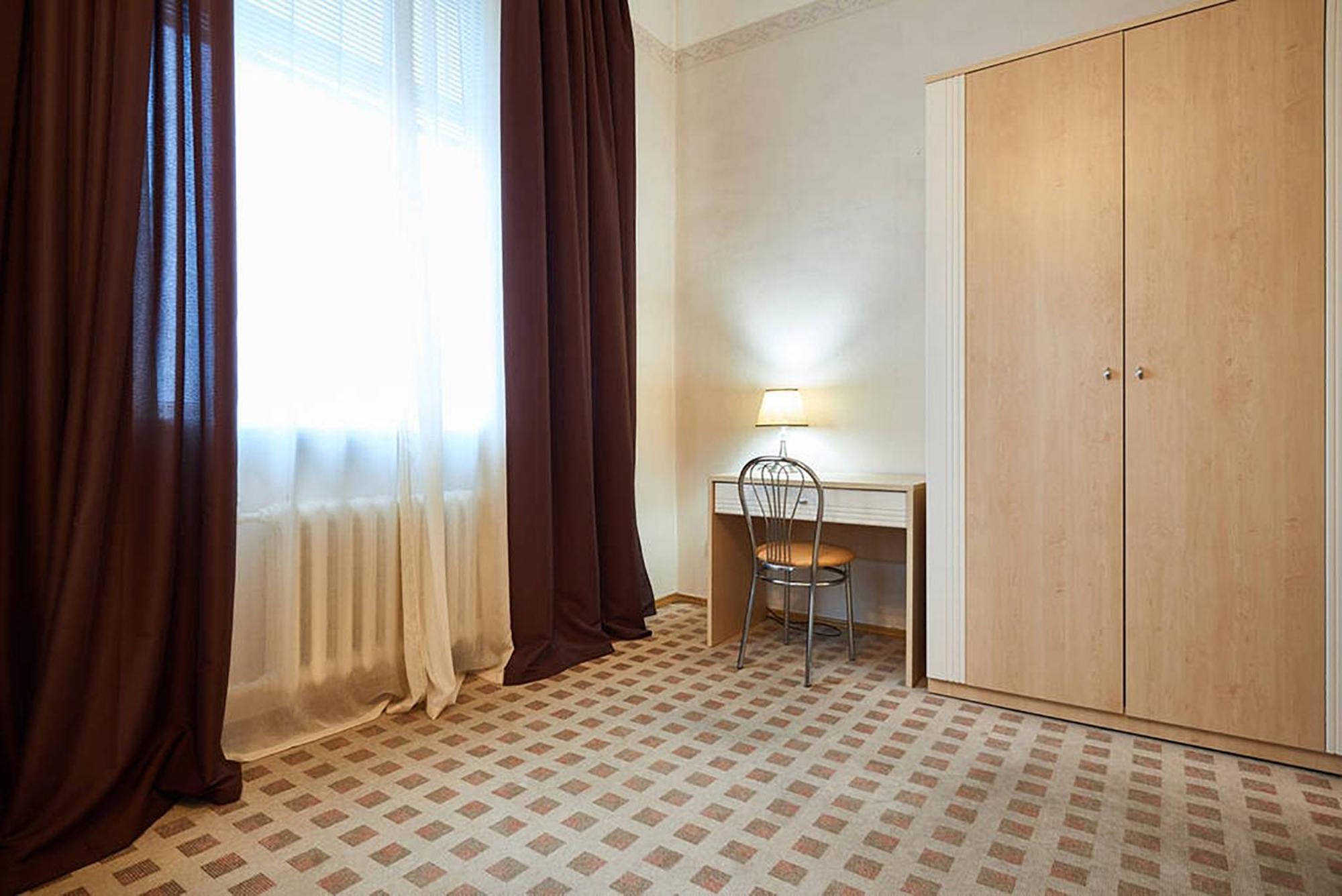Home Hotel Apartments On Khreshchatyk Area Kiev Luaran gambar