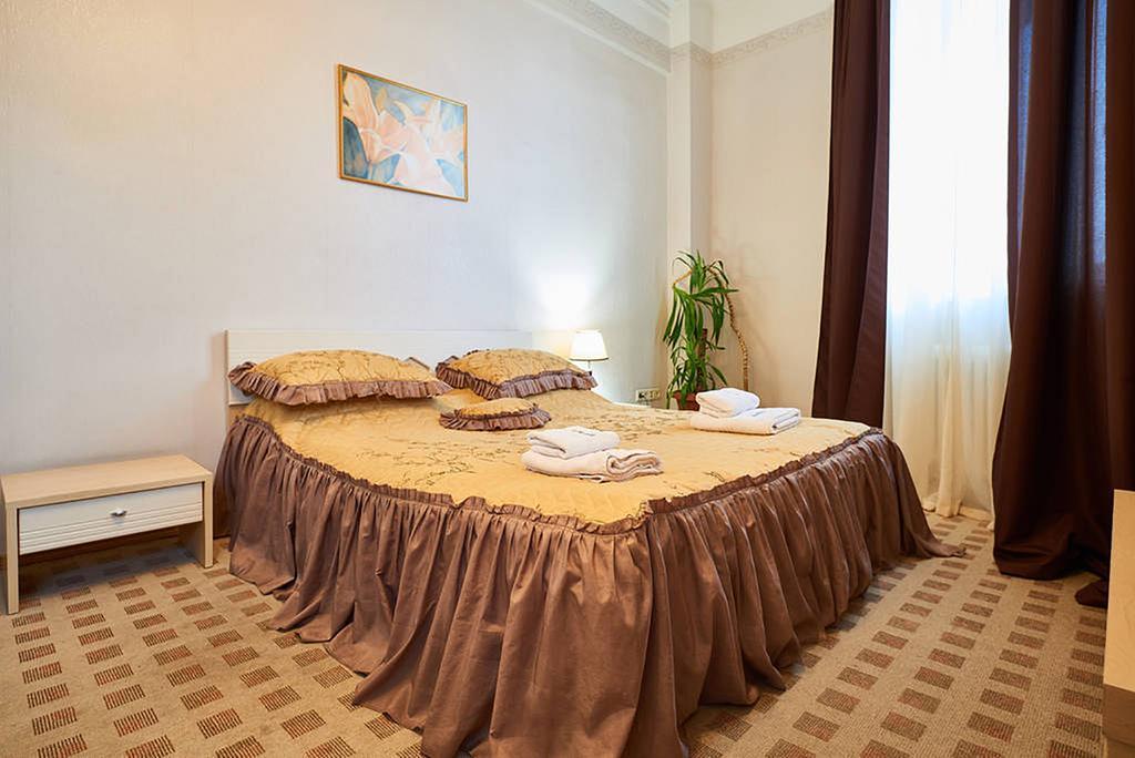 Home Hotel Apartments On Khreshchatyk Area Kiev Luaran gambar
