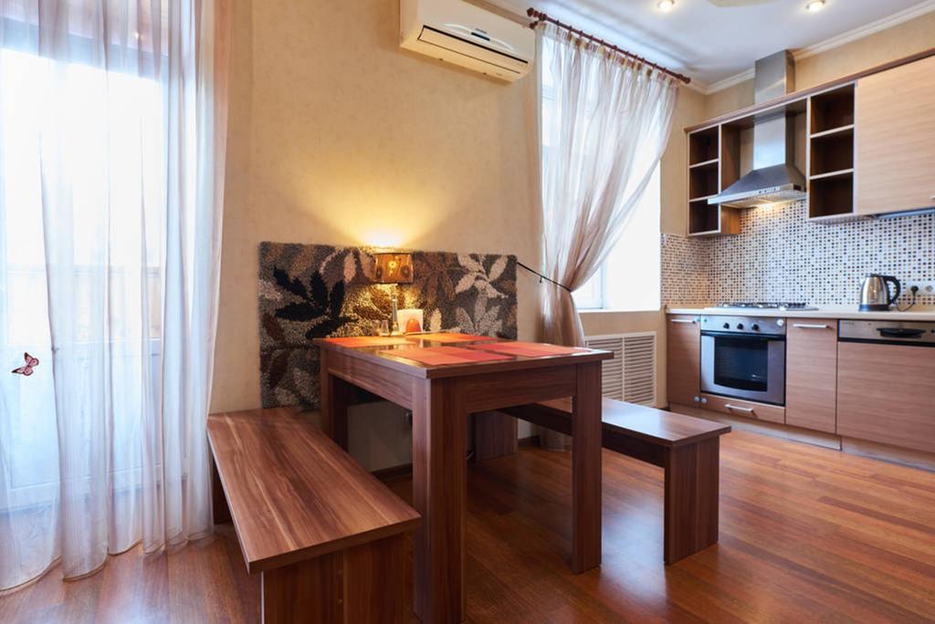 Home Hotel Apartments On Khreshchatyk Area Kiev Luaran gambar